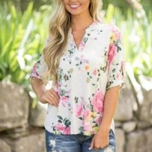 Creamy-Beige Floral 3/4 Sleeve Top
